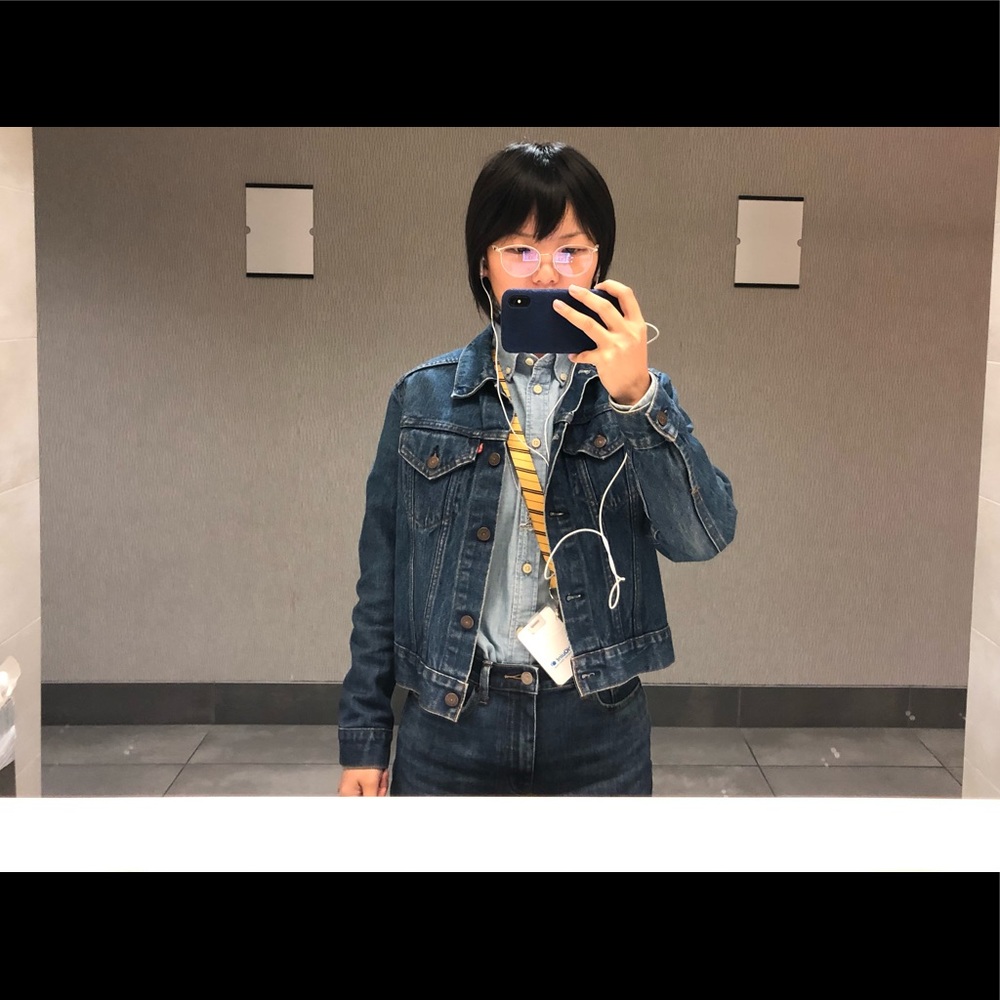 Meet your Posher, Yue